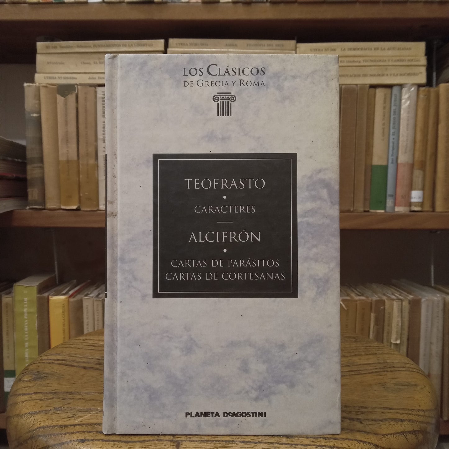 Caracteres. Cartas de parásitos. Cartas de cortesanas